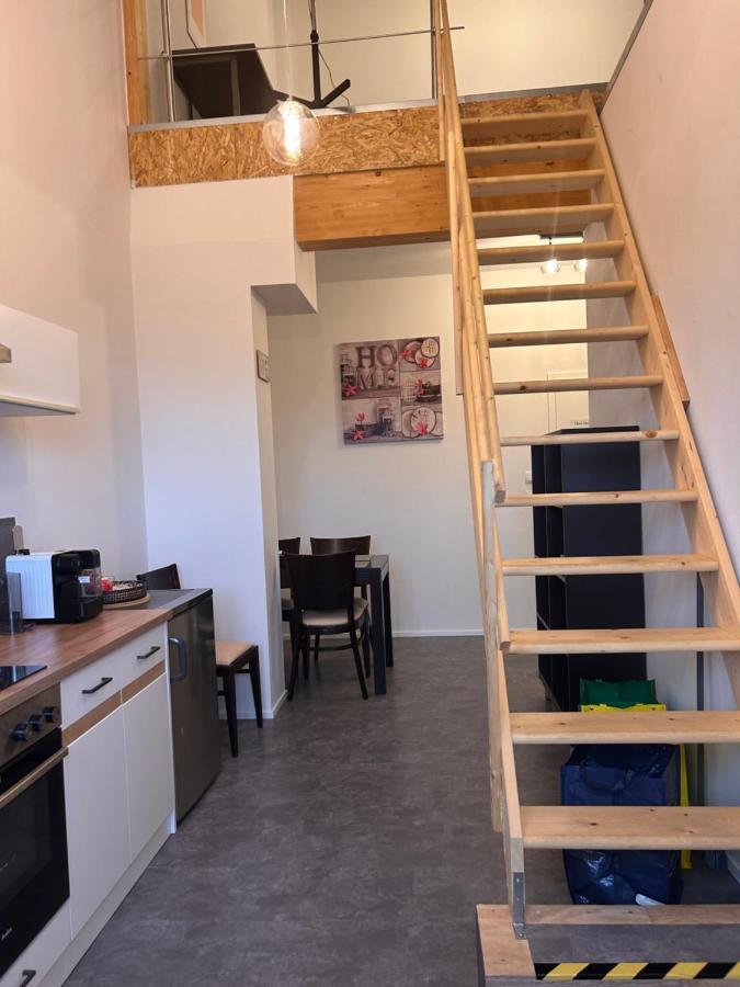 Moderne Maisonettewohnung/2 Zimmer/Kueche/Bad #2 Markt Schwaben Bagian luar foto